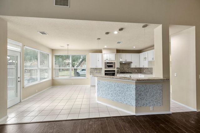 12119 Canyon Glen Drive, Houston, TX 77095