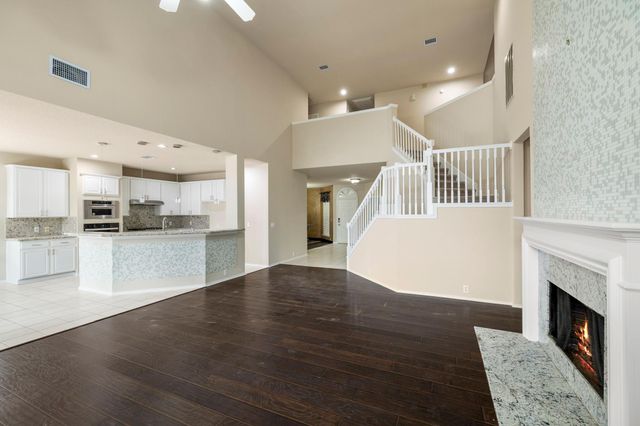 12119 Canyon Glen Drive, Houston, TX 77095