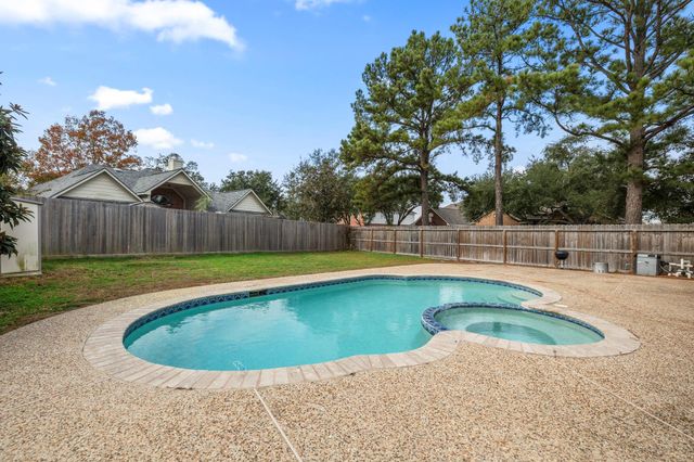 12119 Canyon Glen Drive, Houston, TX 77095