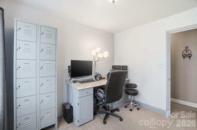 12006 Swanee Lane, Charlotte, NC 28273