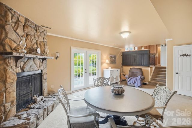 12006 Swanee Lane, Charlotte, NC 28273
