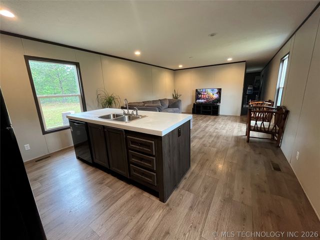 21 County Line Road E, Eufaula, OK 74432