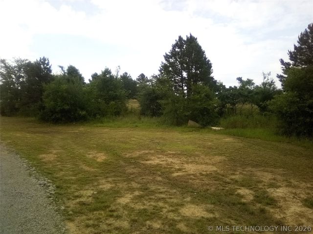 21 County Line Road E, Eufaula, OK 74432