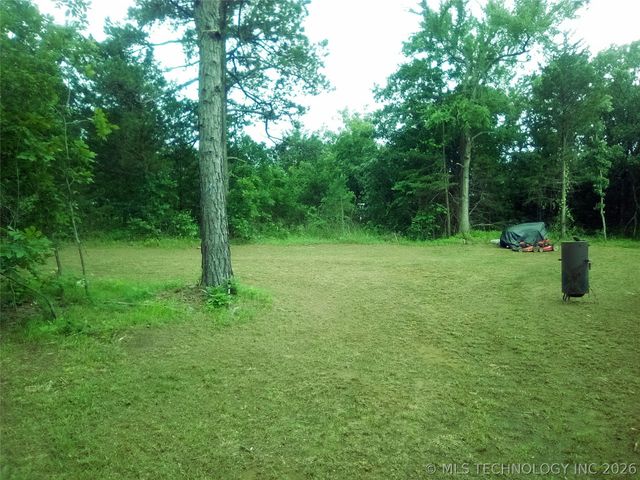 21 County Line Road E, Eufaula, OK 74432