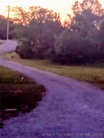 21 County Line Road E, Eufaula, OK 74432