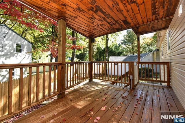 10 Cedar Trail, Kinnelon Borough, NJ 07405