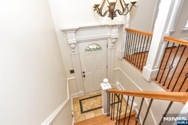 10 Cedar Trail, Kinnelon Borough, NJ 07405
