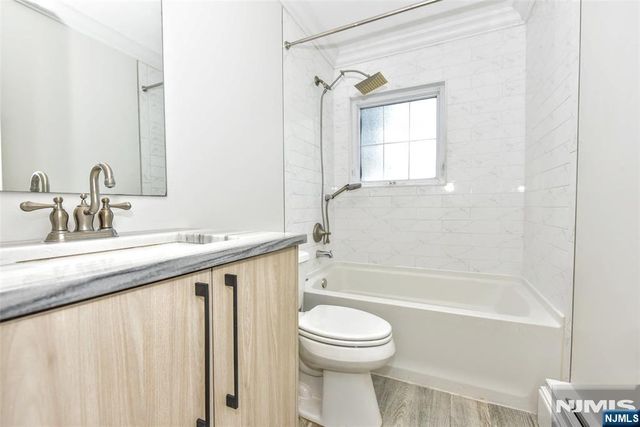 10 Cedar Trail, Kinnelon Borough, NJ 07405