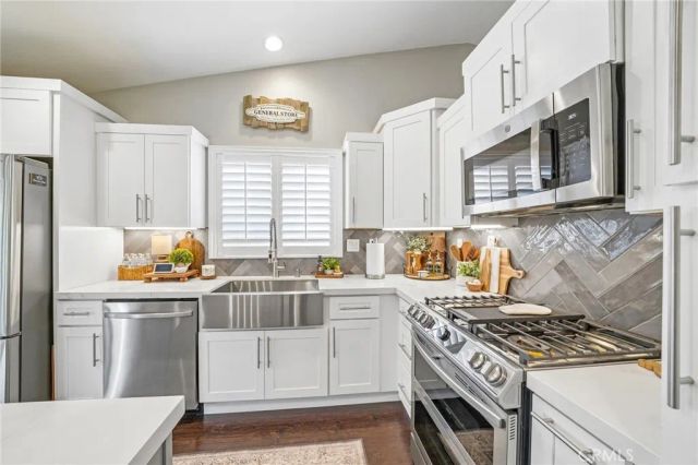 1201 Lilac Ridge Drive, Perris, CA 92571