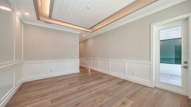 1516 S ORANGE AVENUE, Sarasota, FL 34239