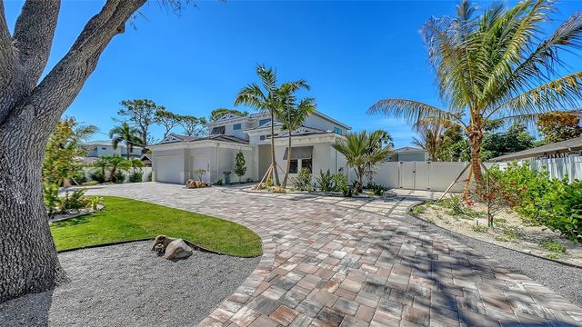 1516 S ORANGE AVENUE, Sarasota, FL 34239