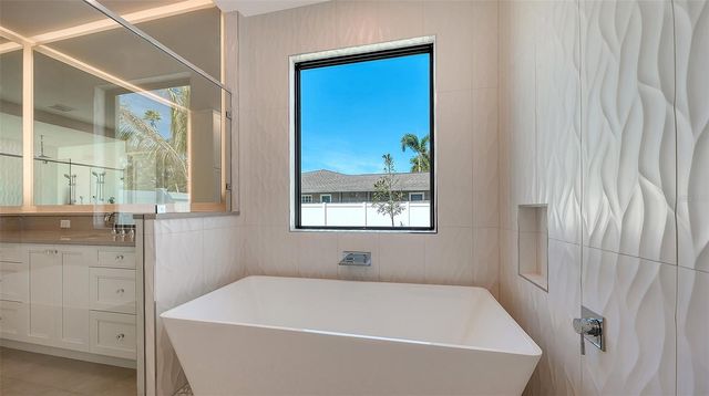 1516 S ORANGE AVENUE, Sarasota, FL 34239