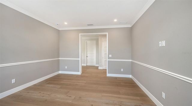 1516 S ORANGE AVENUE, Sarasota, FL 34239