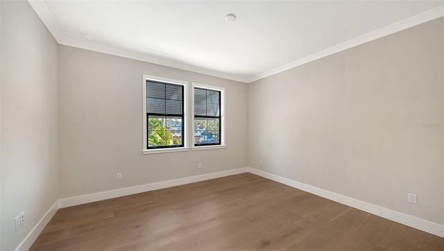 1516 S ORANGE AVENUE, Sarasota, FL 34239