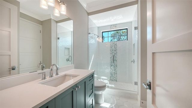 1516 S ORANGE AVENUE, Sarasota, FL 34239