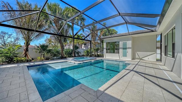 1516 S ORANGE AVENUE, Sarasota, FL 34239