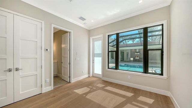 1516 S ORANGE AVENUE, Sarasota, FL 34239