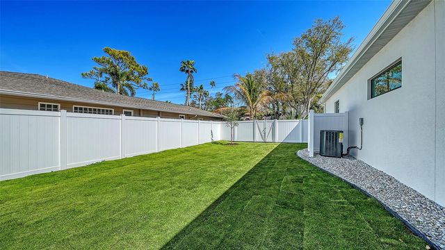 1516 S ORANGE AVENUE, Sarasota, FL 34239