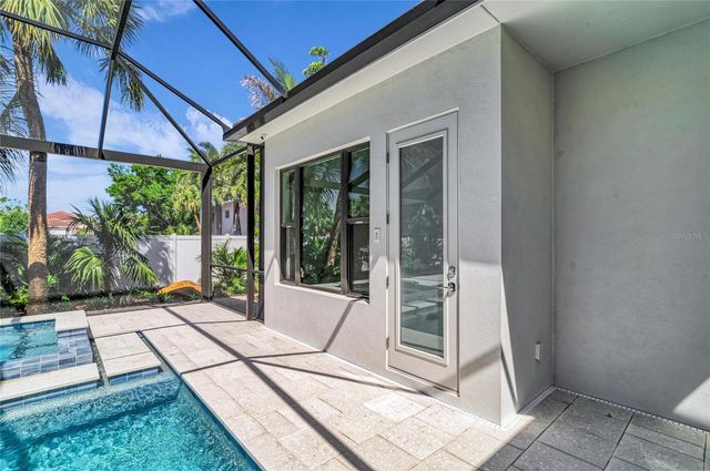 1516 S ORANGE AVENUE, Sarasota, FL 34239