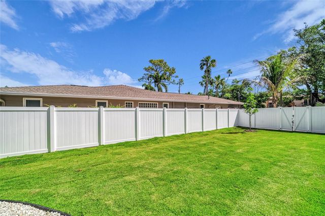 1516 S ORANGE AVENUE, Sarasota, FL 34239