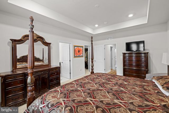 4833 VISTA GLEN LN, Lanham, MD 20706