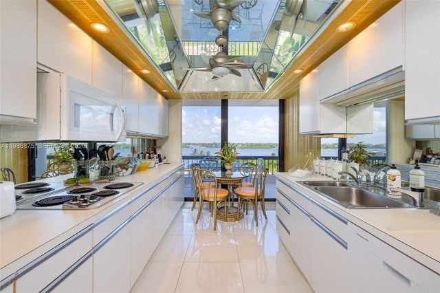 2660 S Ocean Blvd 603N, Palm Beach, FL 33480