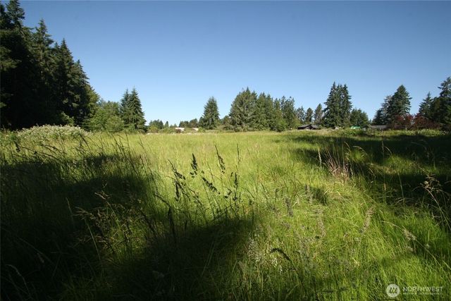 5933 Sleepy Hollow Lane NE, Olympia, WA 98516