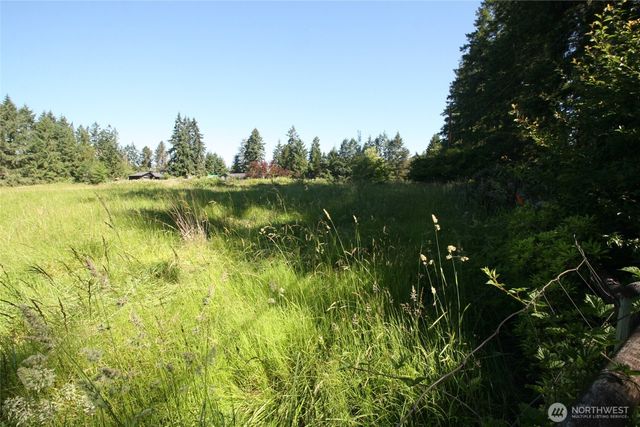 5933 Sleepy Hollow Lane NE, Olympia, WA 98516