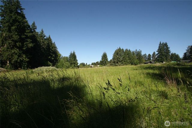 5933 Sleepy Hollow Lane NE, Olympia, WA 98516