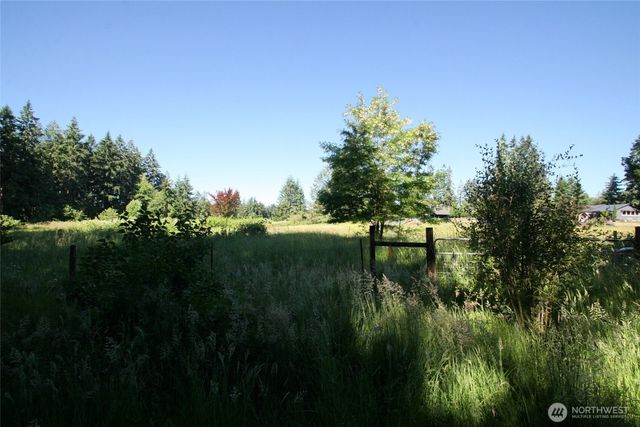 5933 Sleepy Hollow Lane NE, Olympia, WA 98516