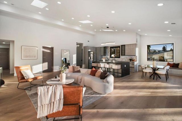 806 Emily Drive, Mountain View, CA 94043