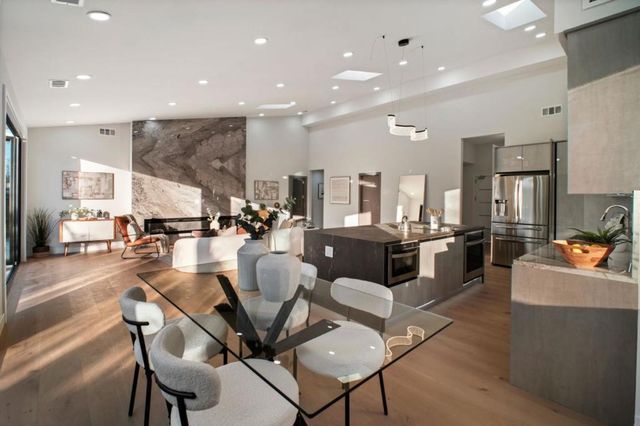 806 Emily Drive, Mountain View, CA 94043