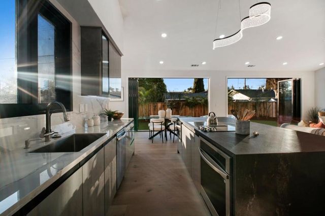 806 Emily Drive, Mountain View, CA 94043