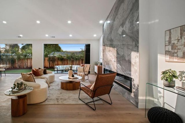 806 Emily Drive, Mountain View, CA 94043