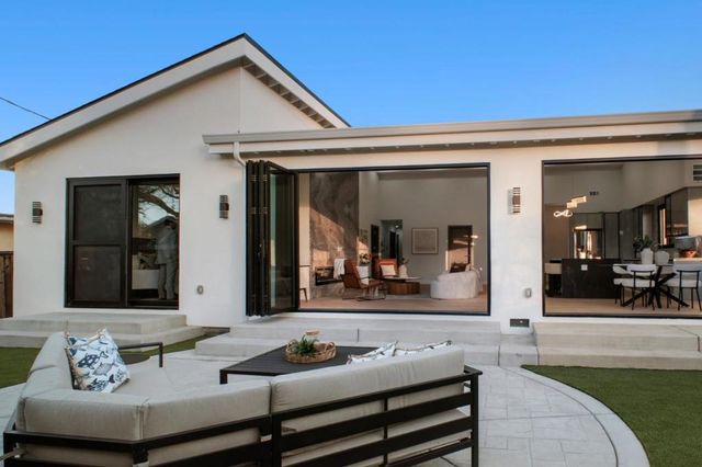 806 Emily Drive, Mountain View, CA 94043