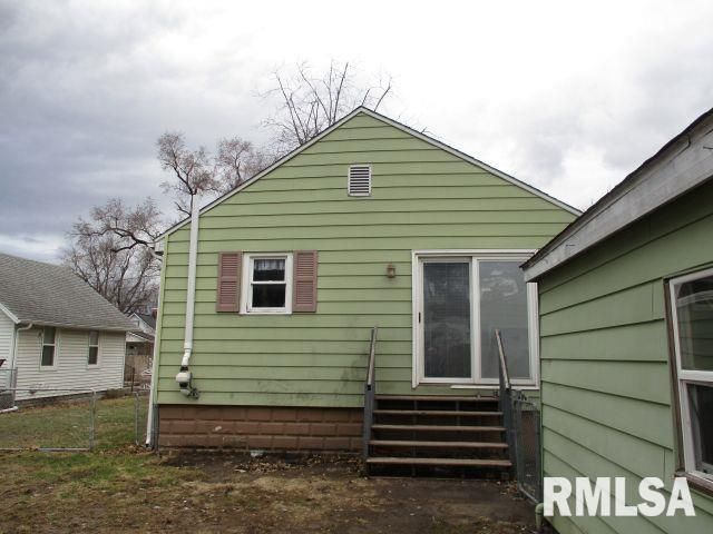 3908 S LAUDER Avenue, Bartonville, IL 61607