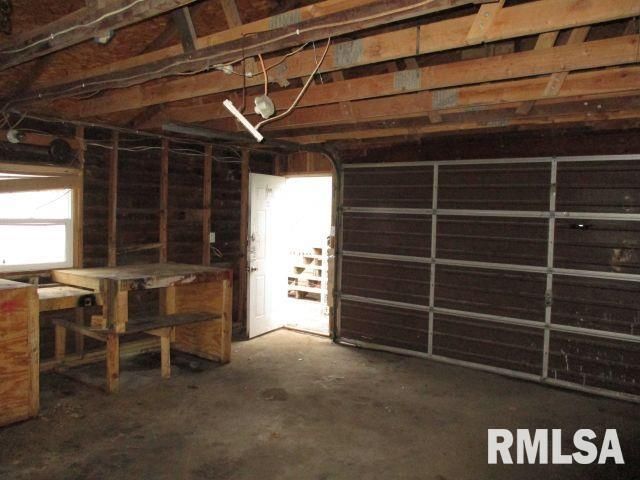 3908 S LAUDER Avenue, Bartonville, IL 61607