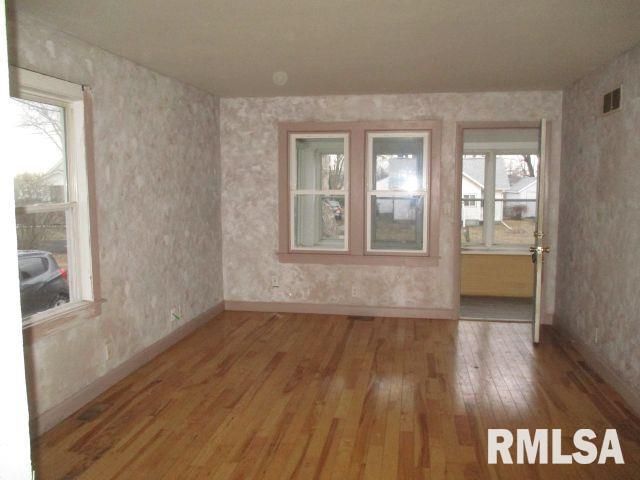 3908 S LAUDER Avenue, Bartonville, IL 61607