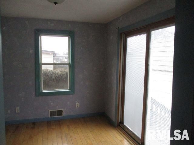 3908 S LAUDER Avenue, Bartonville, IL 61607