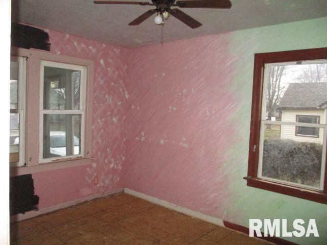 3908 S LAUDER Avenue, Bartonville, IL 61607