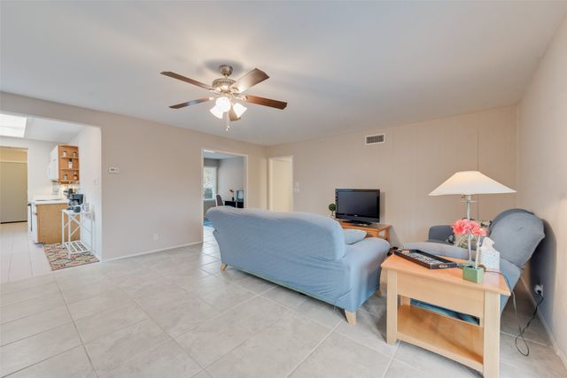 805 Edgefield Drive, Richardson, TX 75080