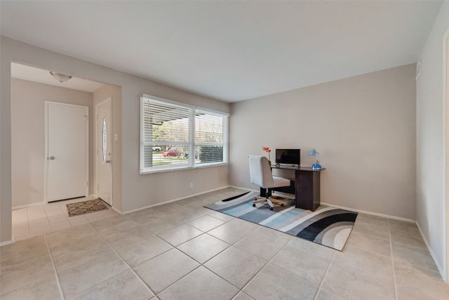 805 Edgefield Drive, Richardson, TX 75080