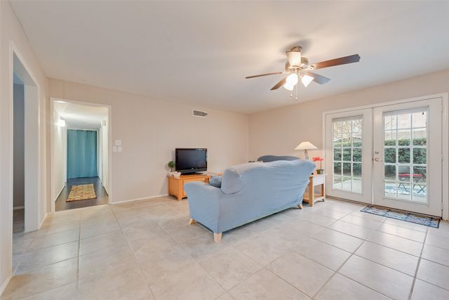 805 Edgefield Drive, Richardson, TX 75080