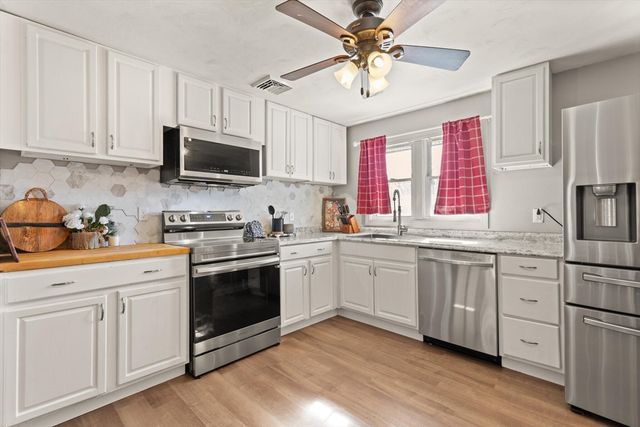 19 Rodwell St, Brockton, MA 02302