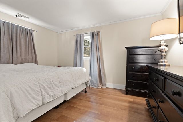 19 Rodwell St, Brockton, MA 02302