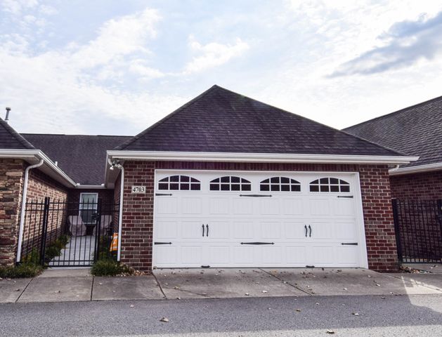 395 Devon Chase Hl Unit 4703, Gallatin, TN 37066