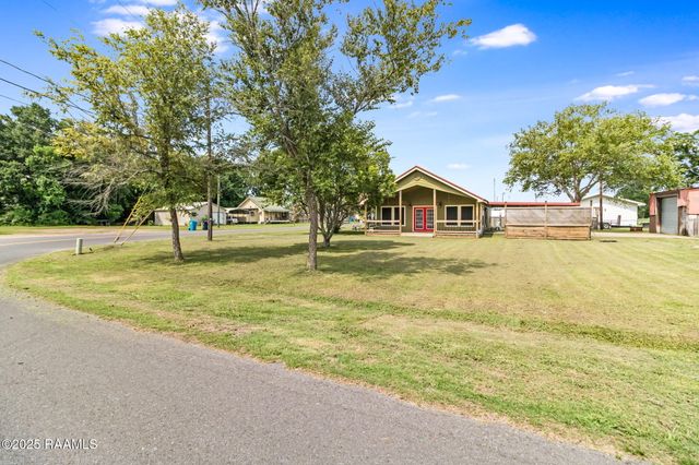 1010 Red Barn Road Road, Breaux Bridge, LA 70517