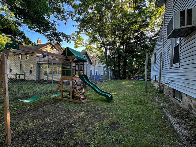 262 Union Street, Bennington, VT 05201