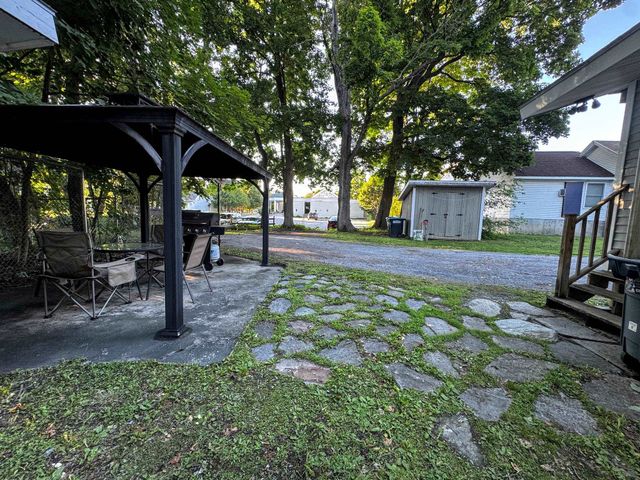 262 Union Street, Bennington, VT 05201