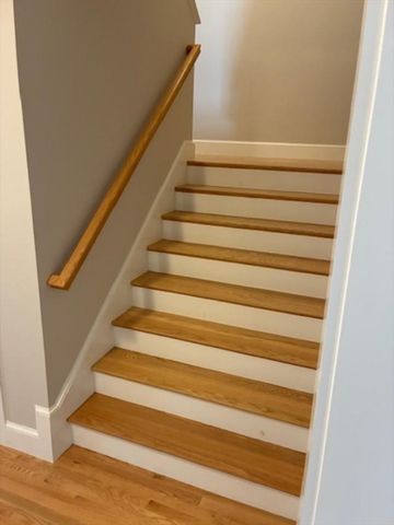 261 Pleasant St 3, Weymouth, MA 02190